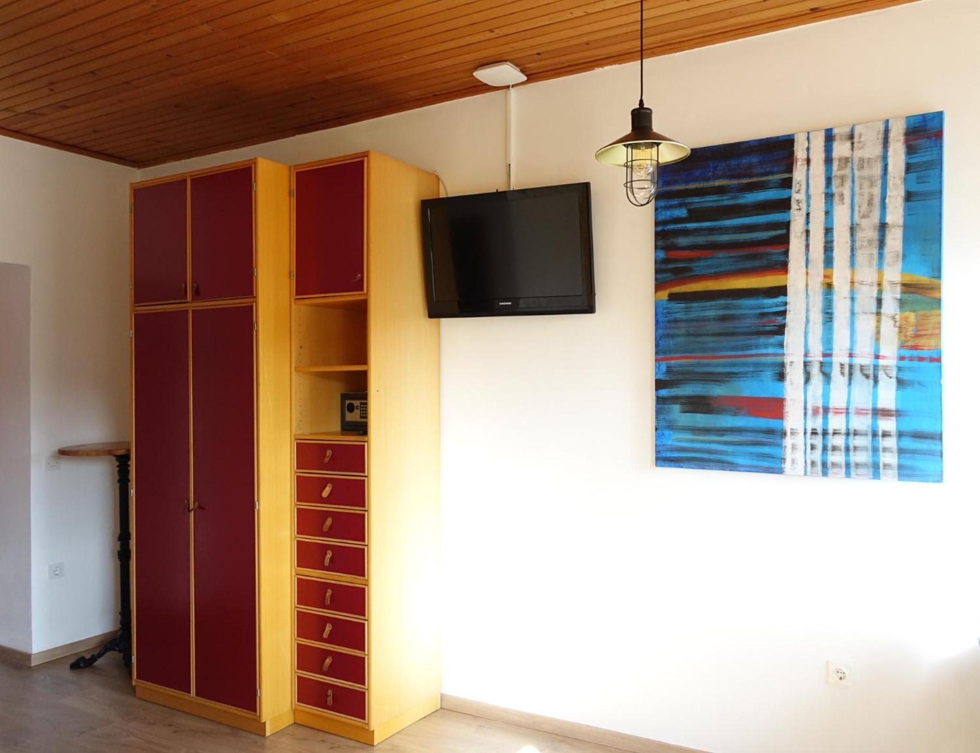 Privatunterkunft Laas Art Gallery