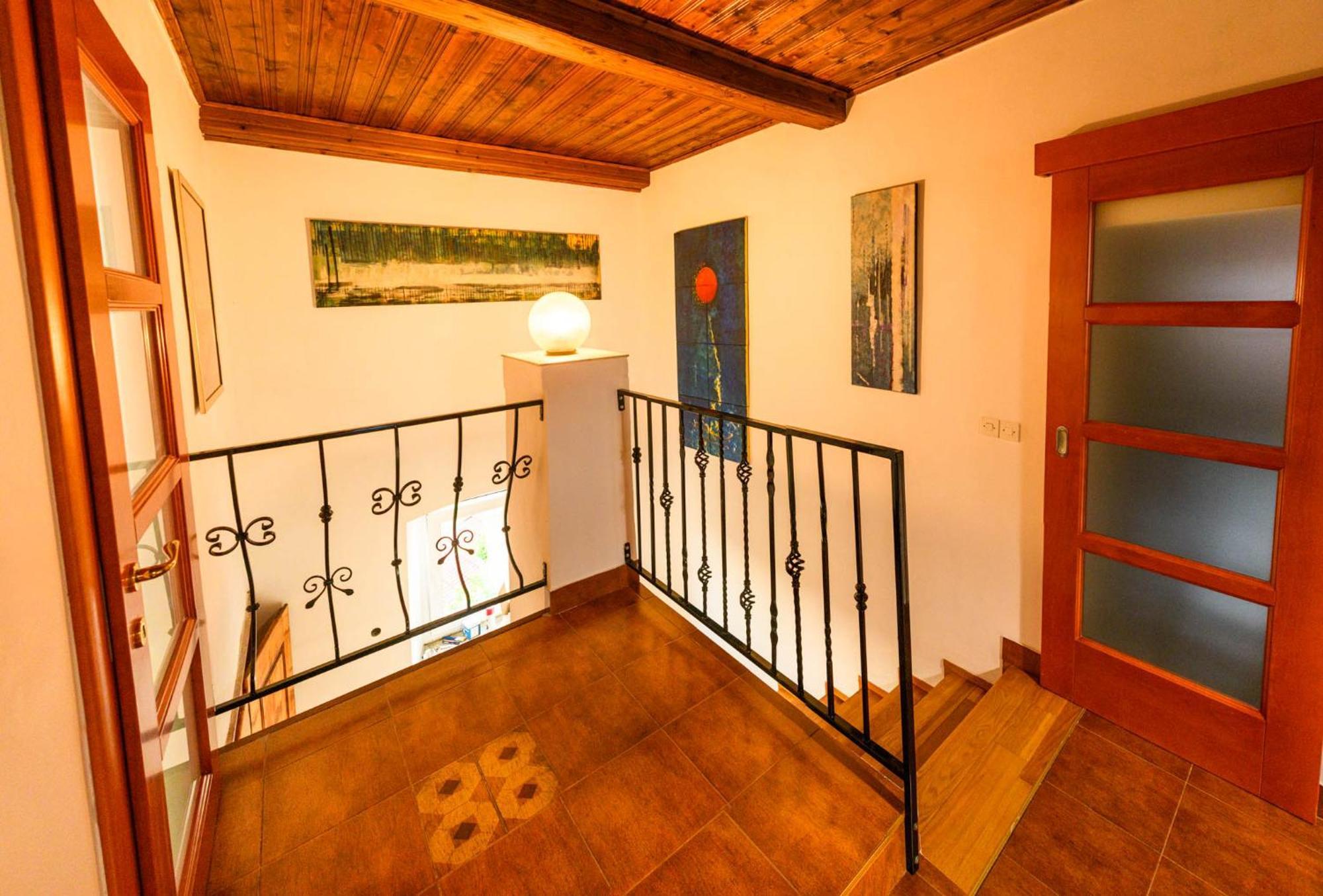 Laas Art Gallery